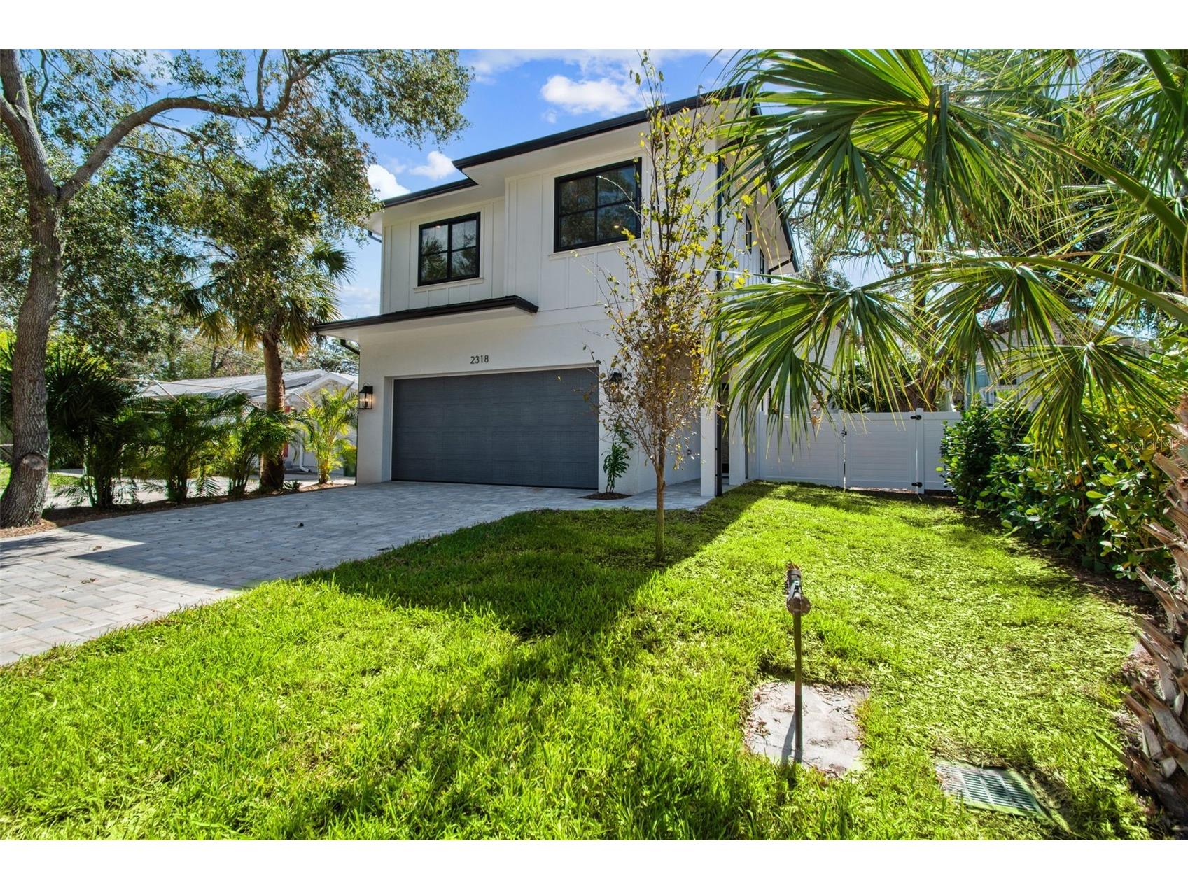 2318 Bay Street Sarasota FL 34237 A4626591 image2