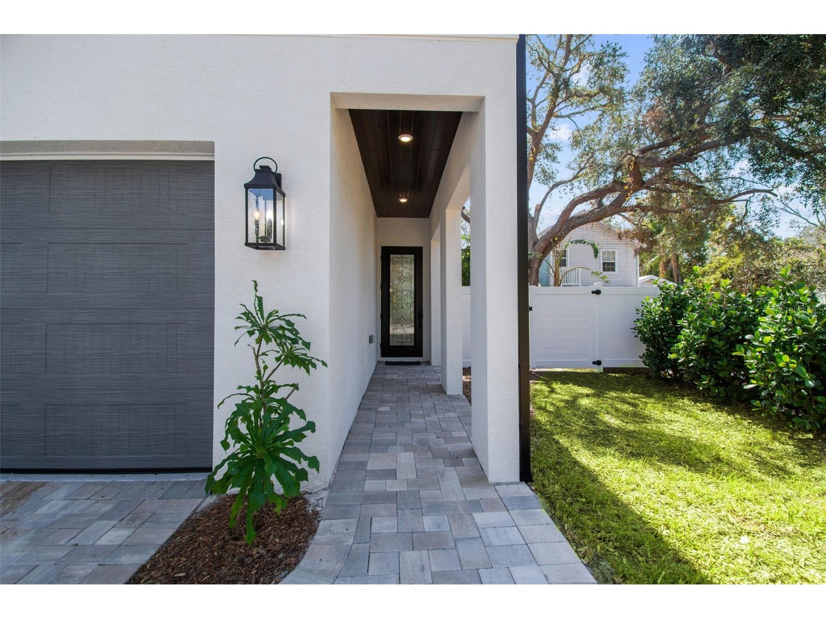 2318 Bay Street Sarasota FL 34237 A4626591 image3