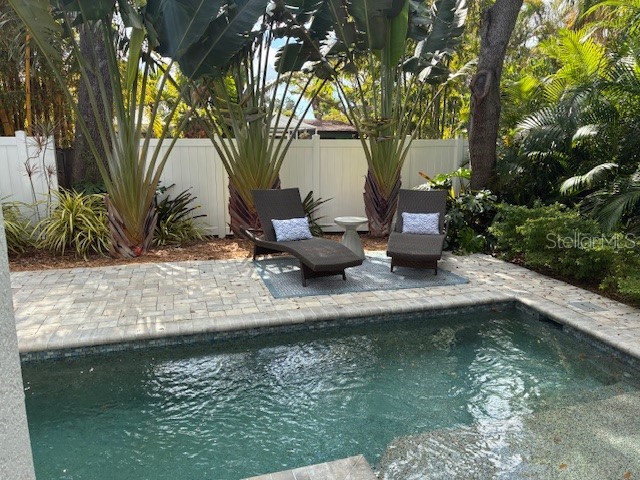 2318 Bay Street Sarasota FL 34237 A4626591 image37