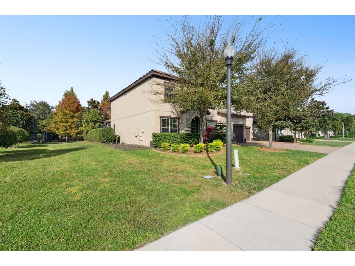 2318 Bellefield Cove Oviedo FL 32765 V4945959 image2