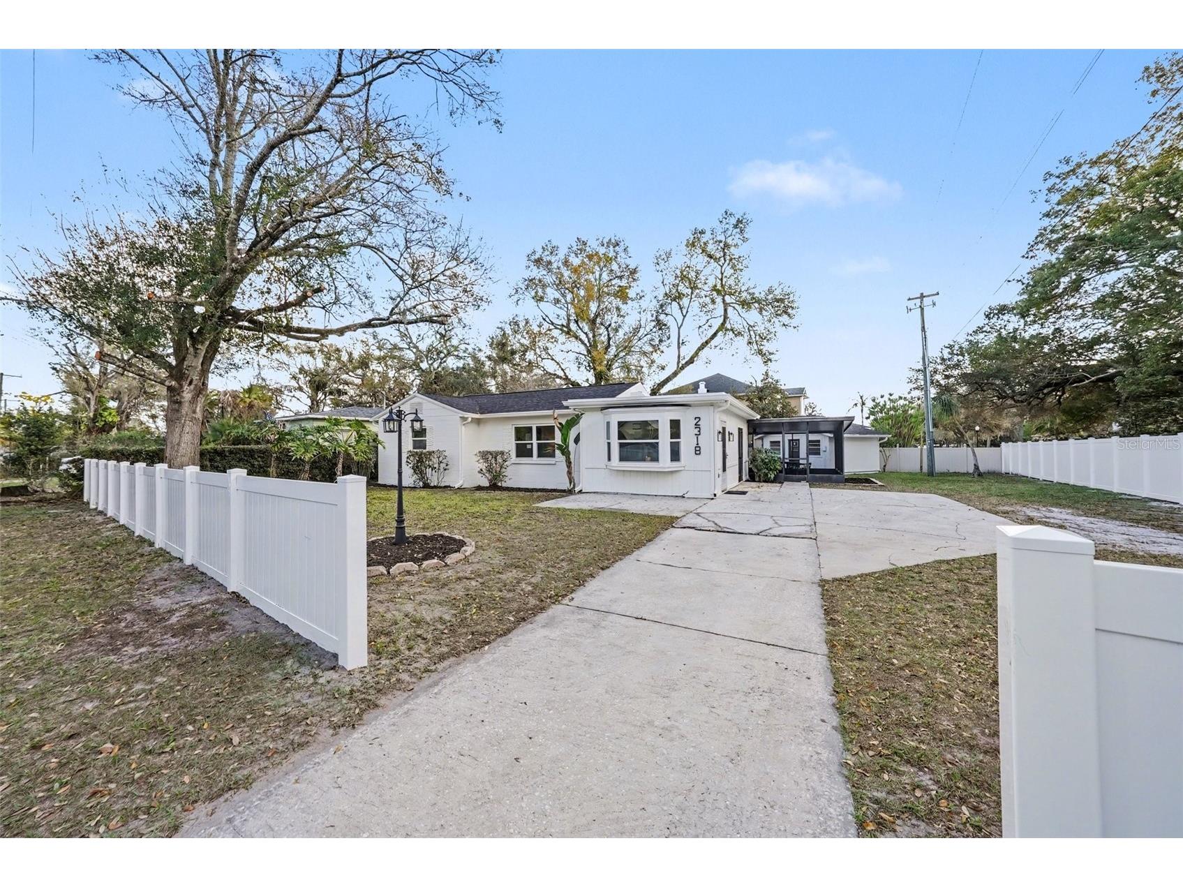 2318 Carroll Place Tampa FL 33612 TB8482564 image1