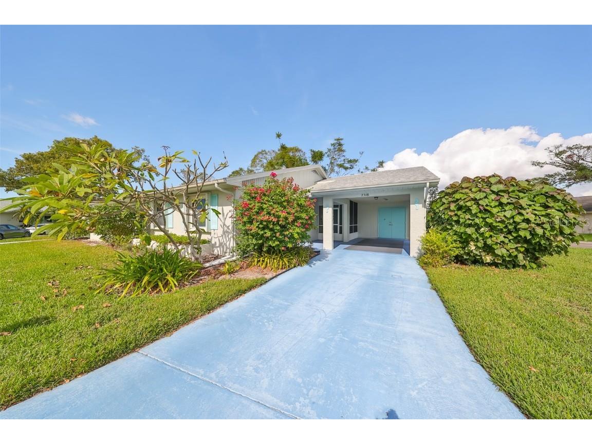 2318 Grenoble Place Sun City Center FL 33573 TB8320397 image1