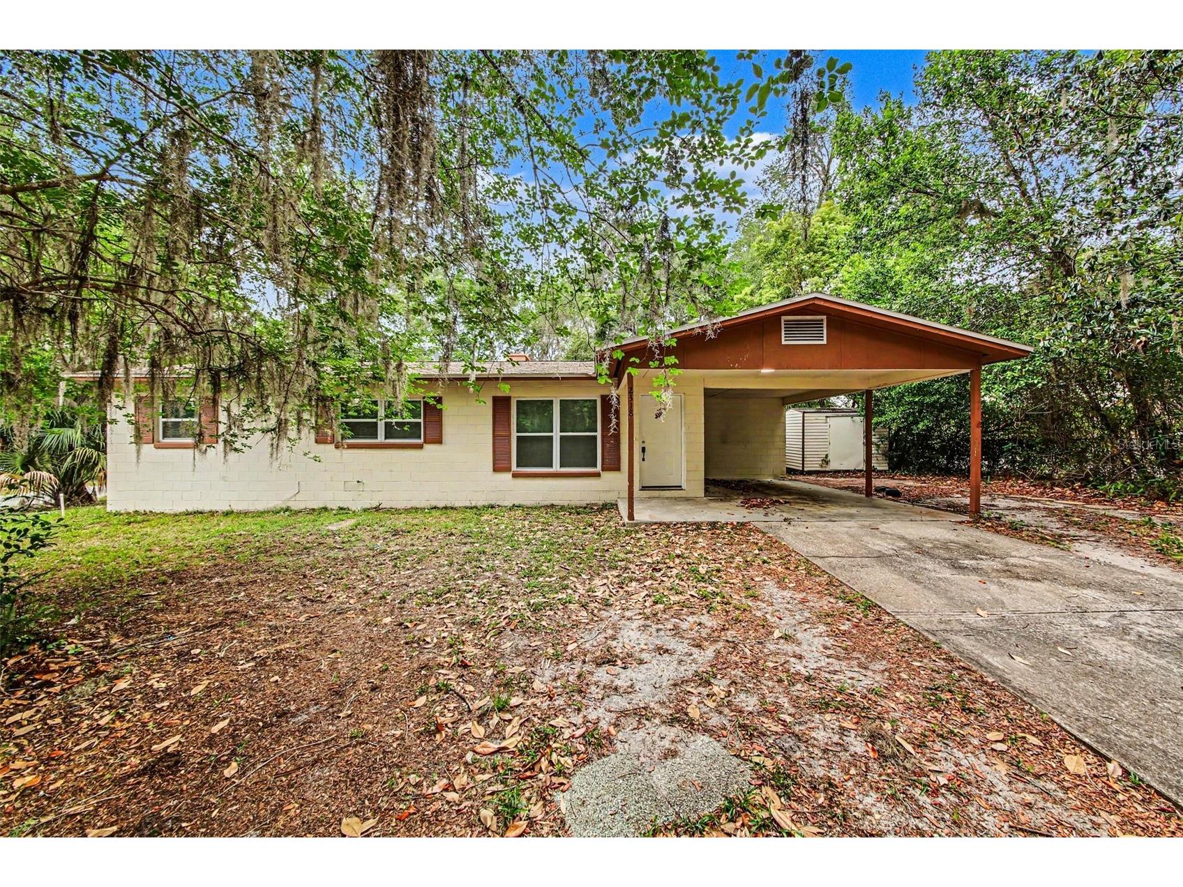 2318 Jobbins Drive Leesburg FL 34748 O6407034 image1