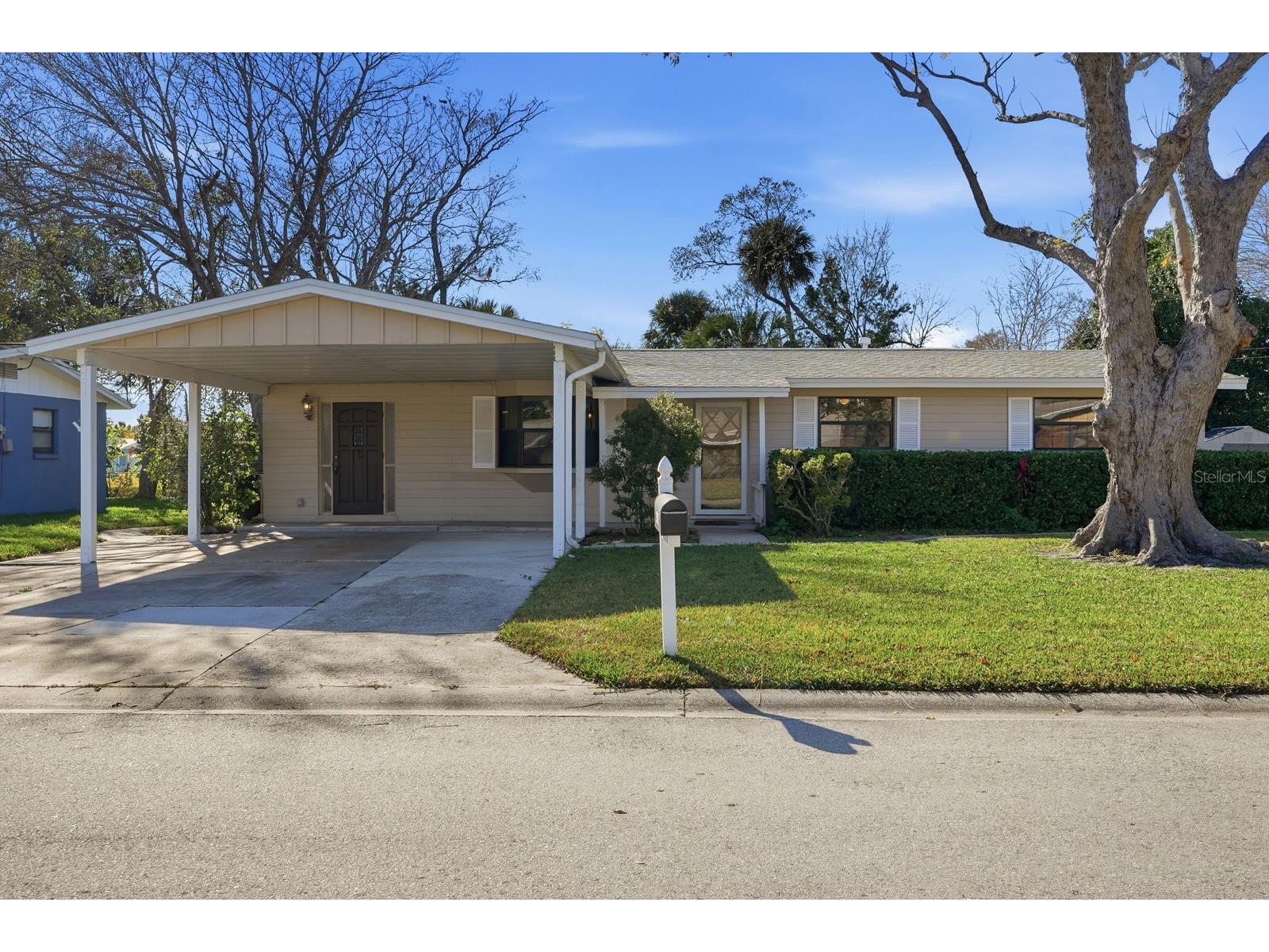2318 Oriole Lane South Daytona FL 32119 V4947003 image1