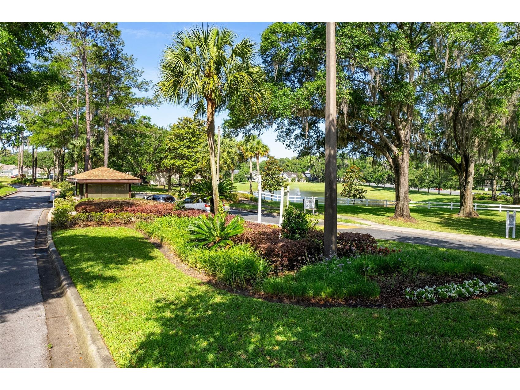 2318 SE 19th Circle Ocala FL 34471 OM722778 image52