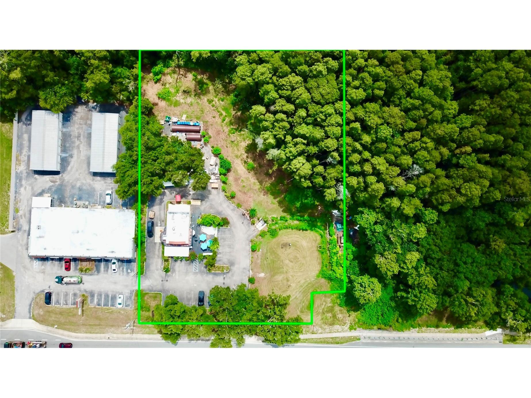 2318 Seven Springs Boulevard New Port Richey FL 34655 W7887423 image2
