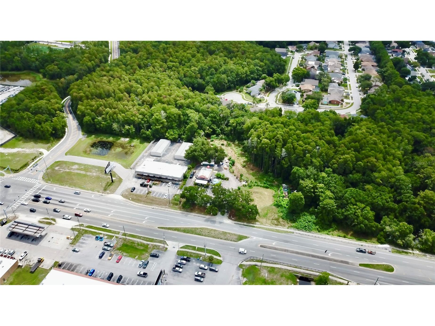 2318 Seven Springs Boulevard New Port Richey FL 34655 W7887423 image5