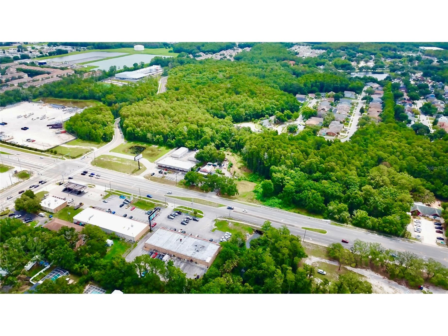 2318 Seven Springs Boulevard New Port Richey FL 34655 W7887423 image7