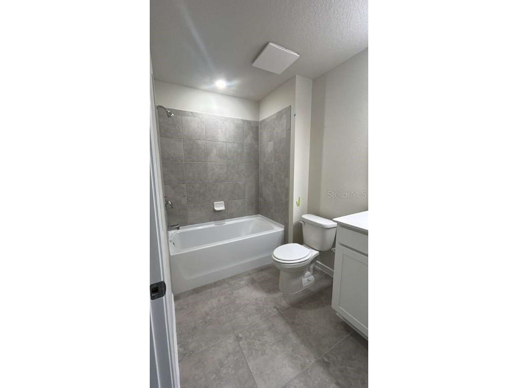 2318 Southbury Drive Kissimmee FL 34744 O6356780 image19