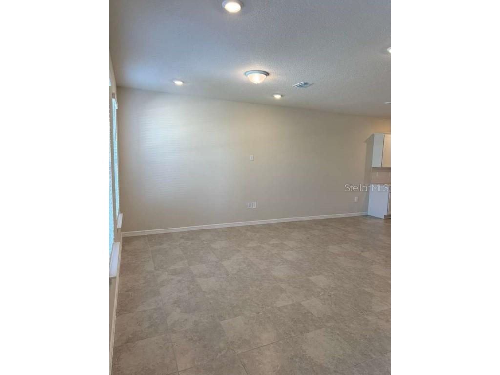 2318 Southbury Drive Kissimmee FL 34744 O6356780 image2