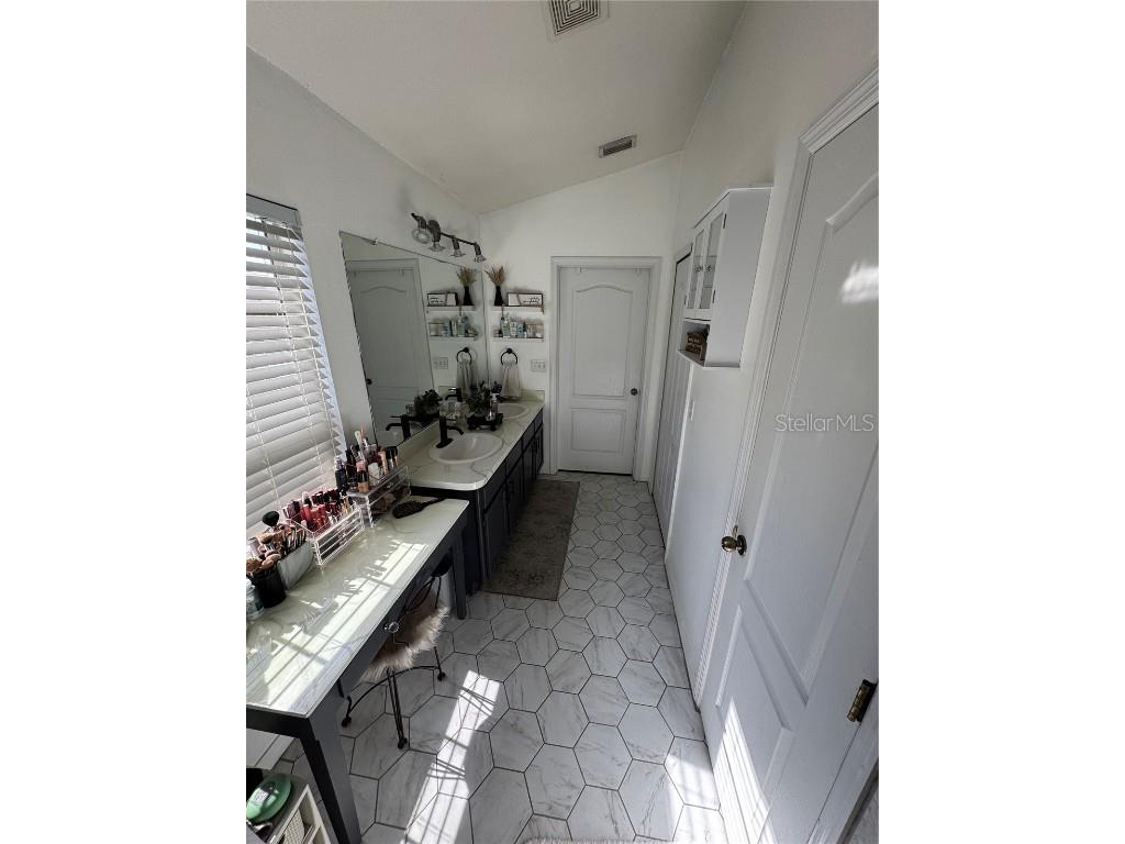 2318 Tanbark Ridge Place #2318 Plant City FL 33563 TB8457600 image38