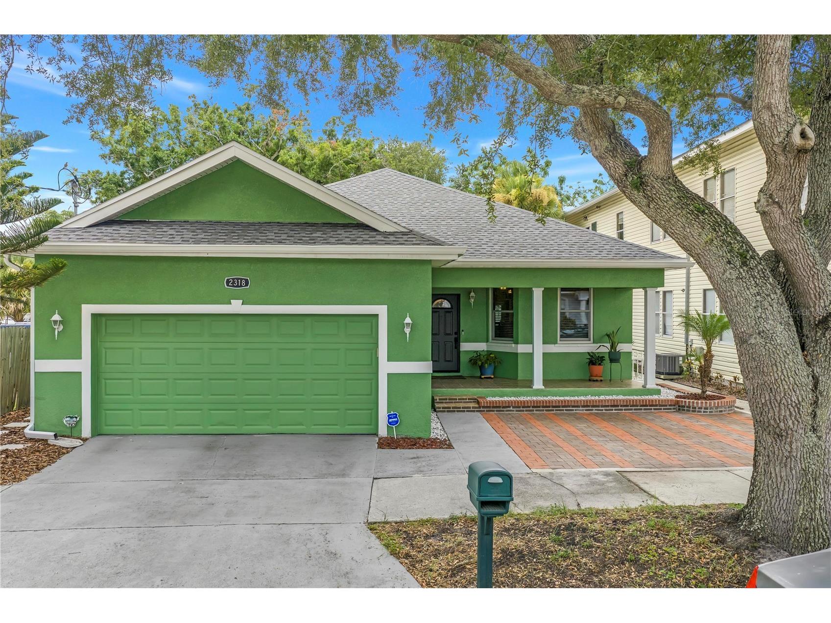 2318 W Cherry Street Tampa FL 33607 TB8517149 image1