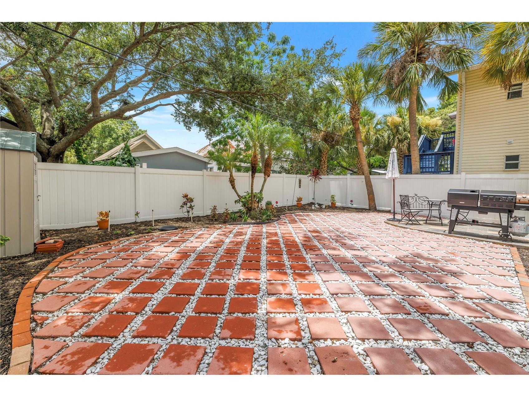 2318 W Cherry Street Tampa FL 33607 TB8517149 image31