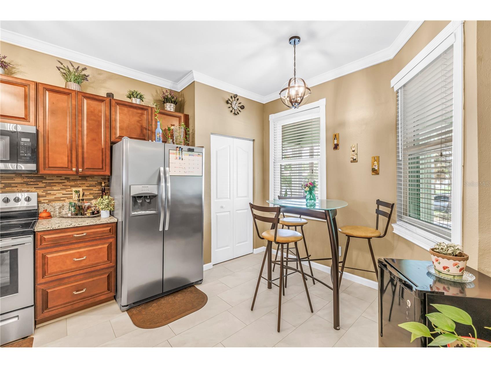 2318 W Cherry Street Tampa FL 33607 TB8517149 image5