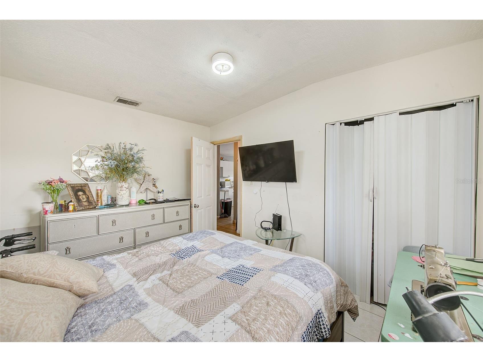 2318 W Powhatan Avenue Tampa FL 33603 TB8524344 image12