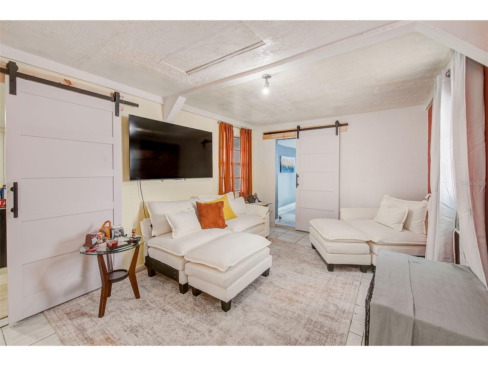 2318 W Powhatan Avenue Tampa FL 33603 TB8524344 image24