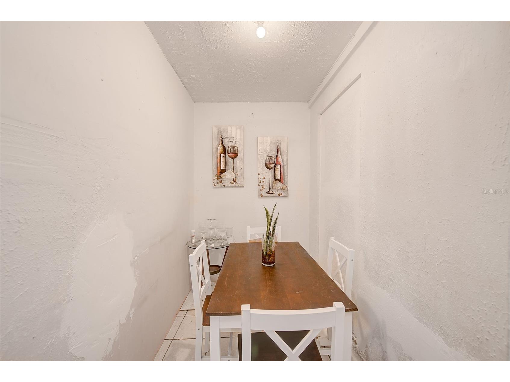 2318 W Powhatan Avenue Tampa FL 33603 TB8524344 image28