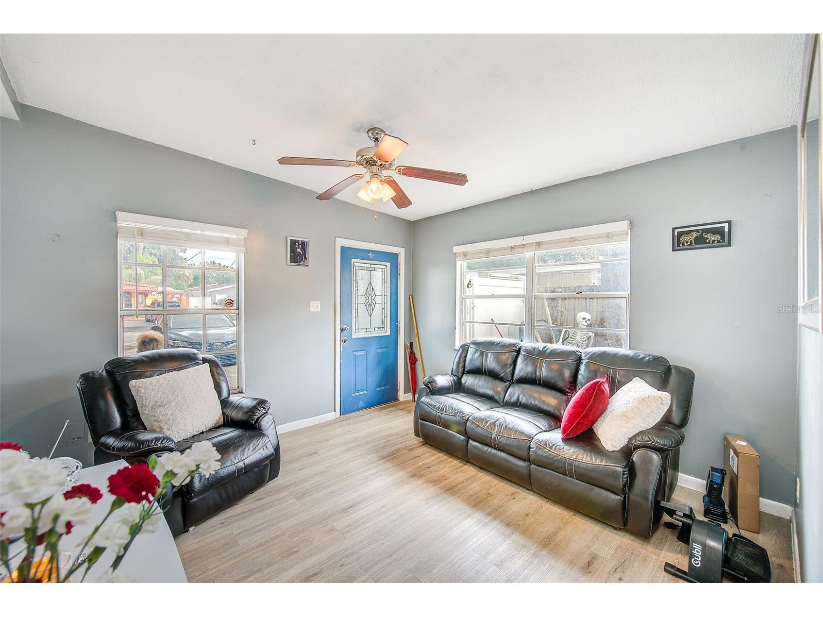 2318 W Powhatan Avenue Tampa FL 33603 TB8524344 image3