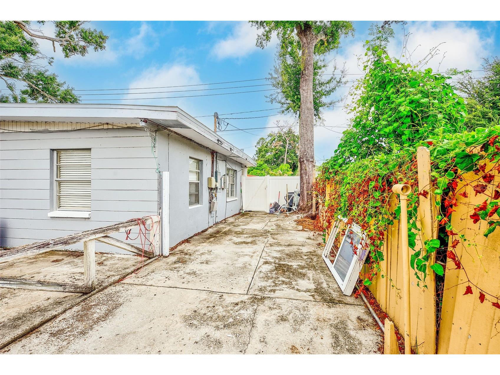 2318 W Powhatan Avenue Tampa FL 33603 TB8524344 image41