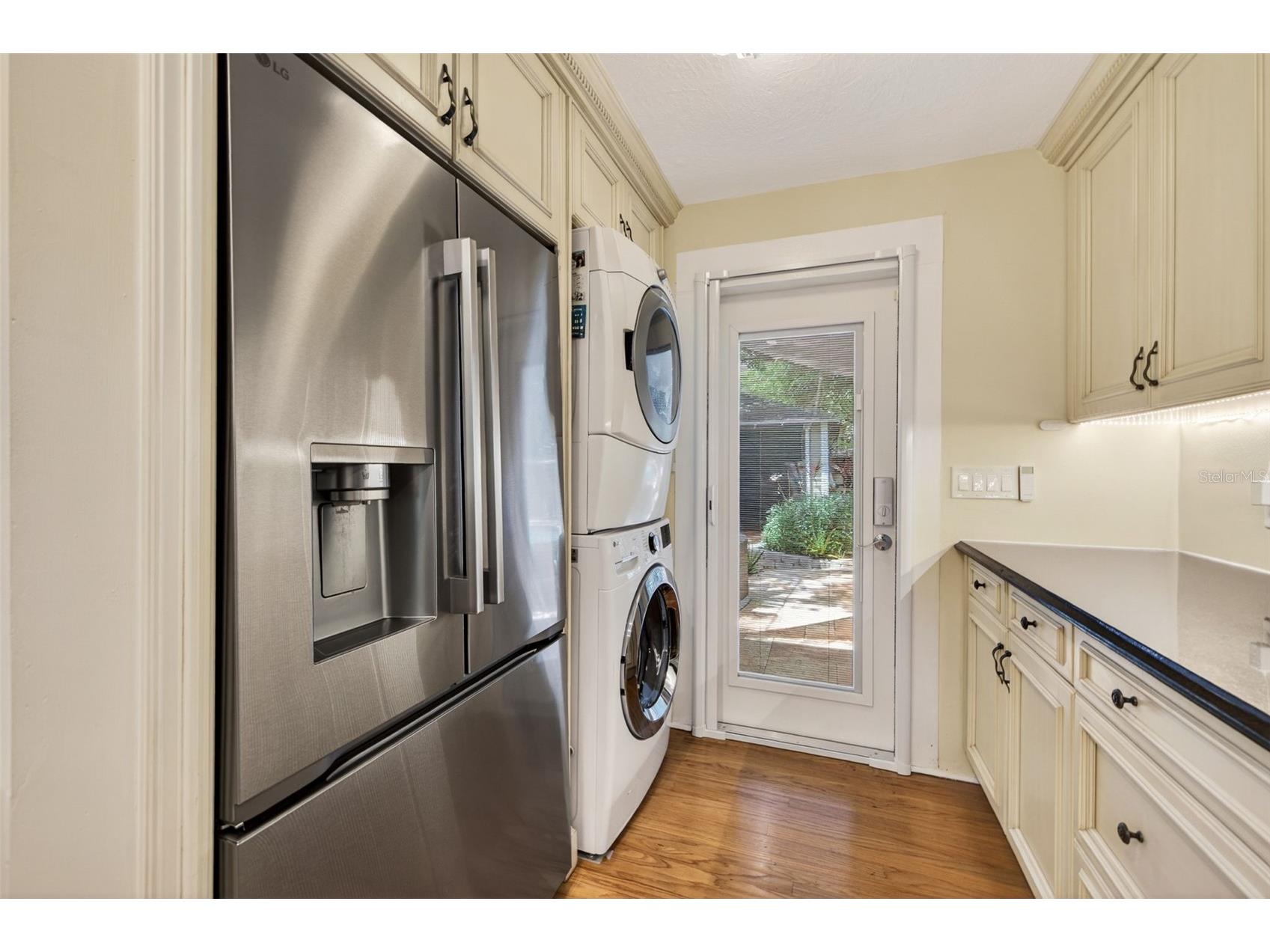 2318 Woodlawn Circle E Saint Petersburg FL 33704 TB8496168 image18