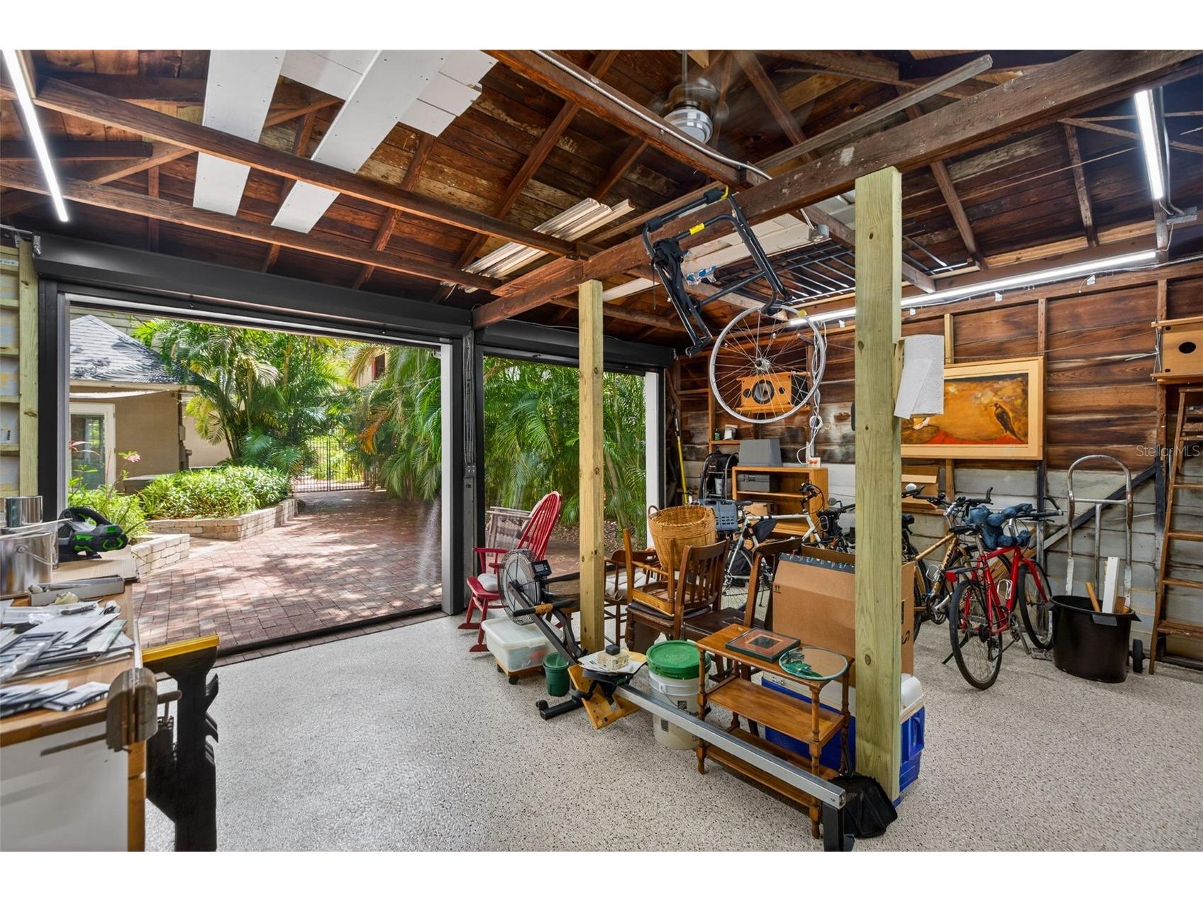 2318 Woodlawn Circle E Saint Petersburg FL 33704 TB8496168 image46