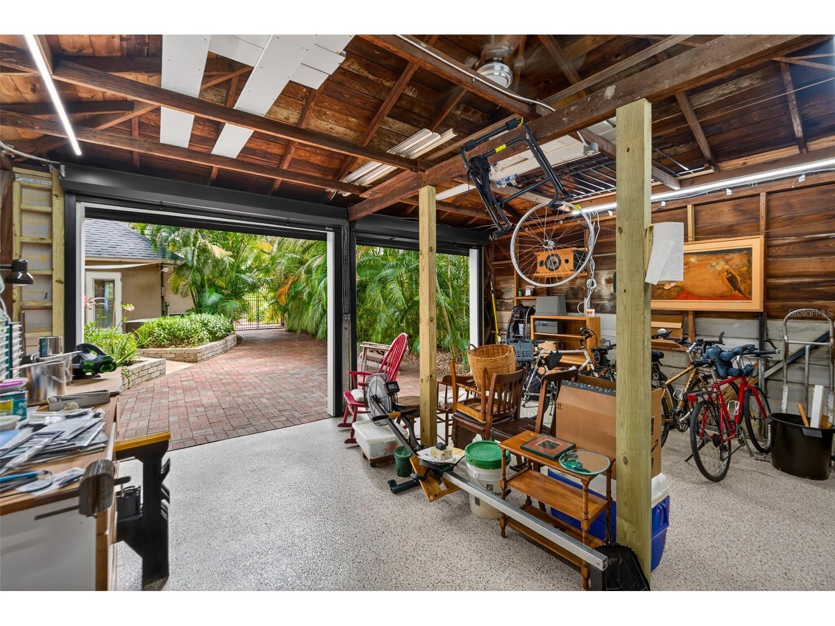 2318 Woodlawn Circle E Saint Petersburg FL 33704 TB8496168 image48