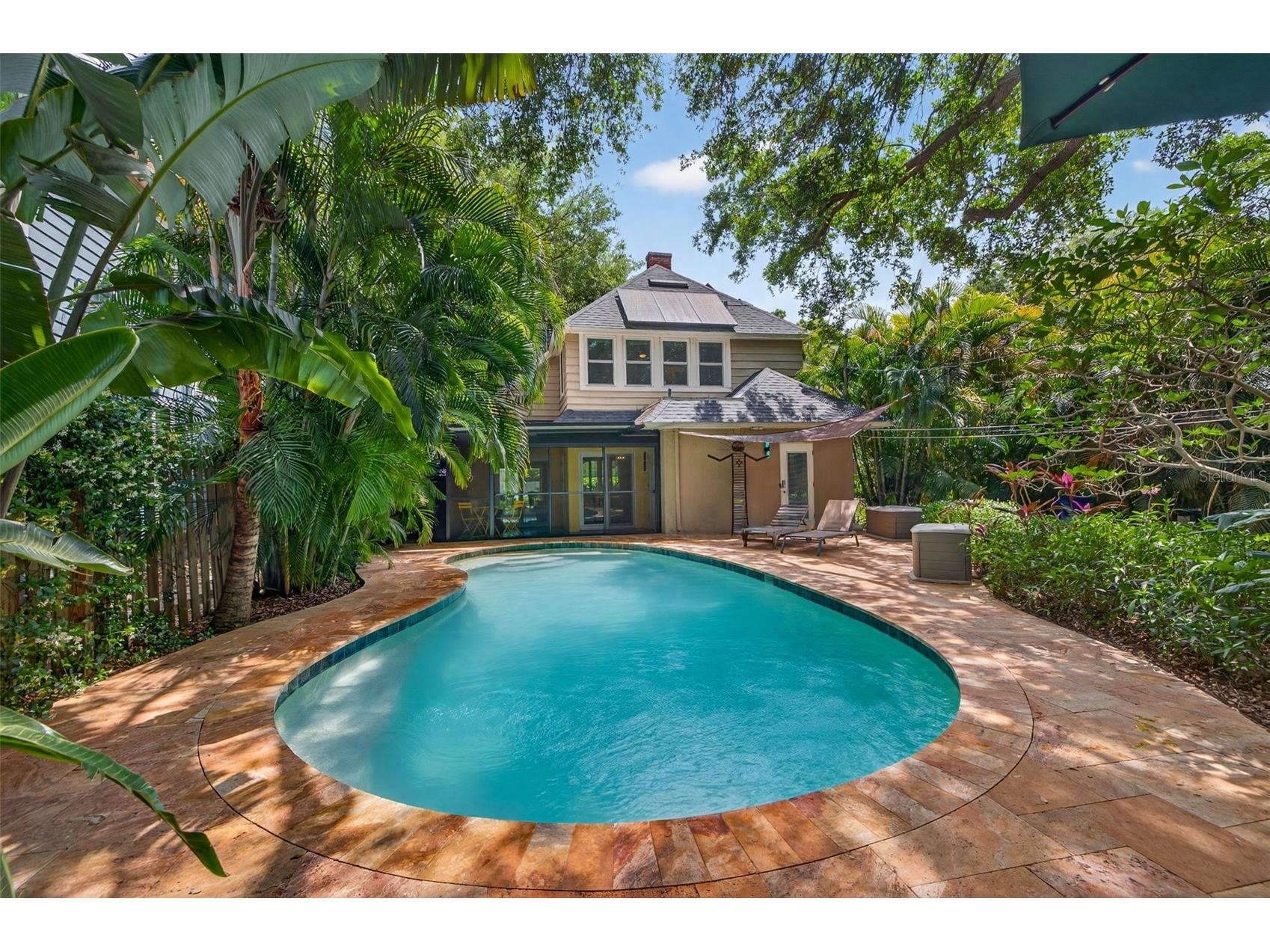 2318 Woodlawn Circle E Saint Petersburg FL 33704 TB8496168 image54