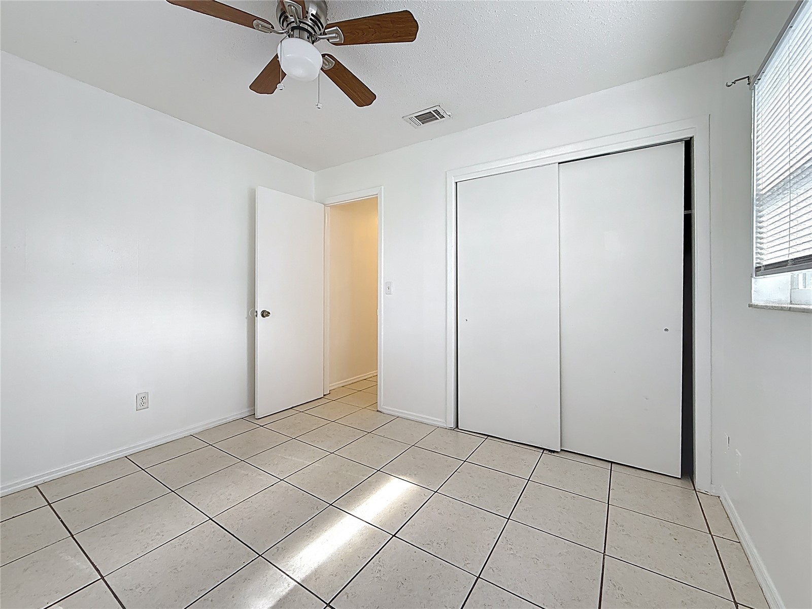 2319 18th Avenue SW Largo FL 33774 TB8486335 image10