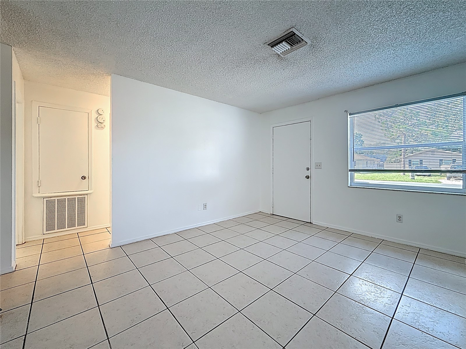 2319 18th Avenue SW Largo FL 33774 TB8486335 image21