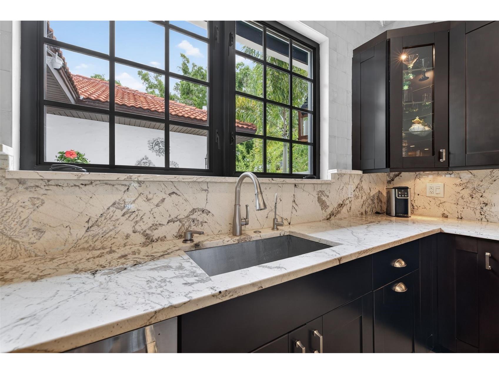 2319 7th Street N Saint Petersburg FL 33704 TB8512712 image13