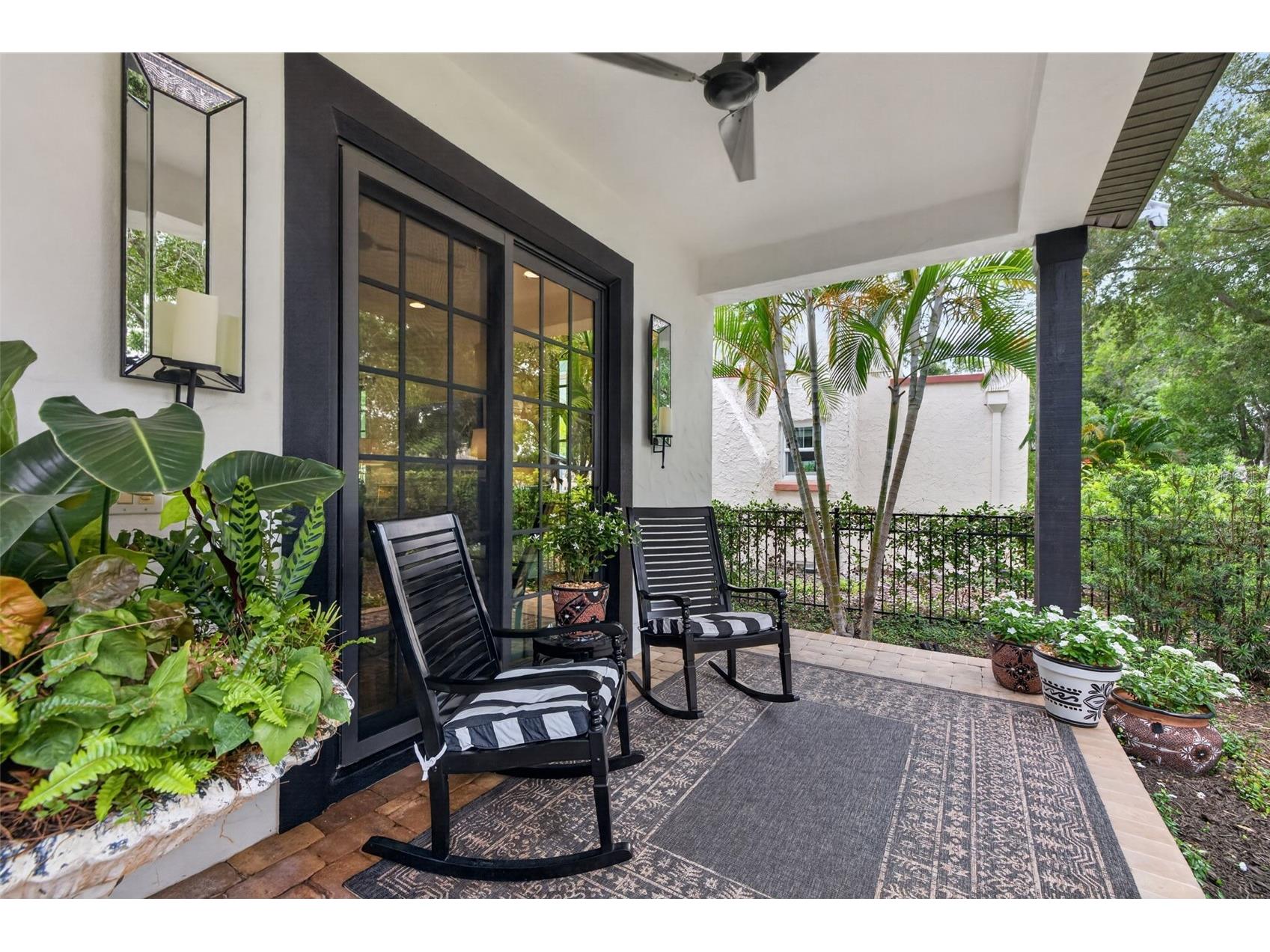 2319 7th Street N Saint Petersburg FL 33704 TB8512712 image3