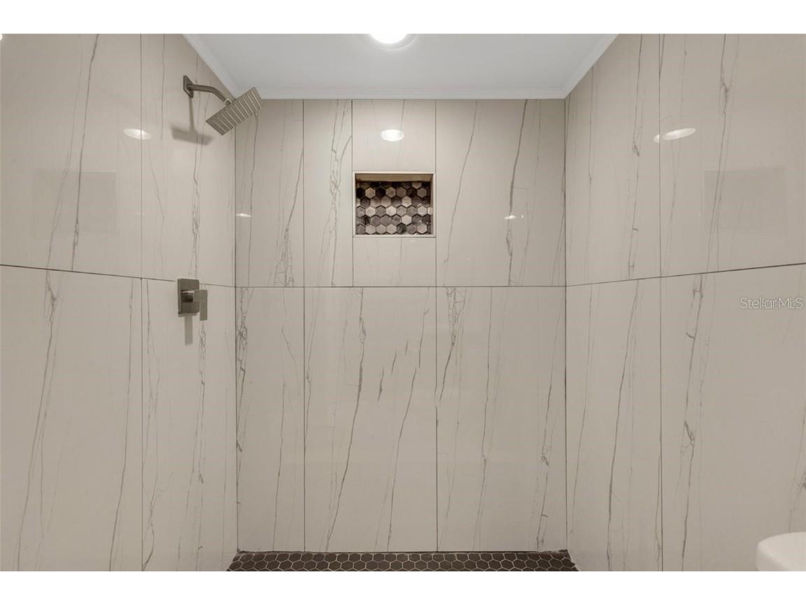 2319 Beneva Terrace #2284 Sarasota FL 34232 A4670174 image28