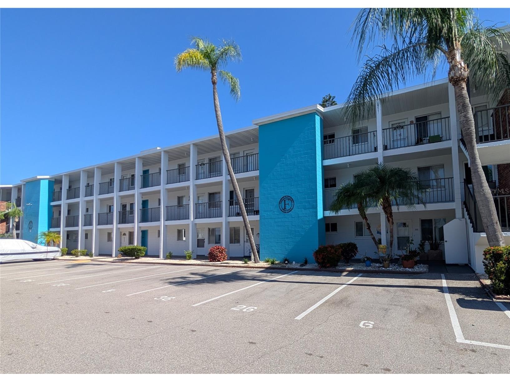 2319 Canal Drive #F26 Bradenton FL 34207 A4691833 image1