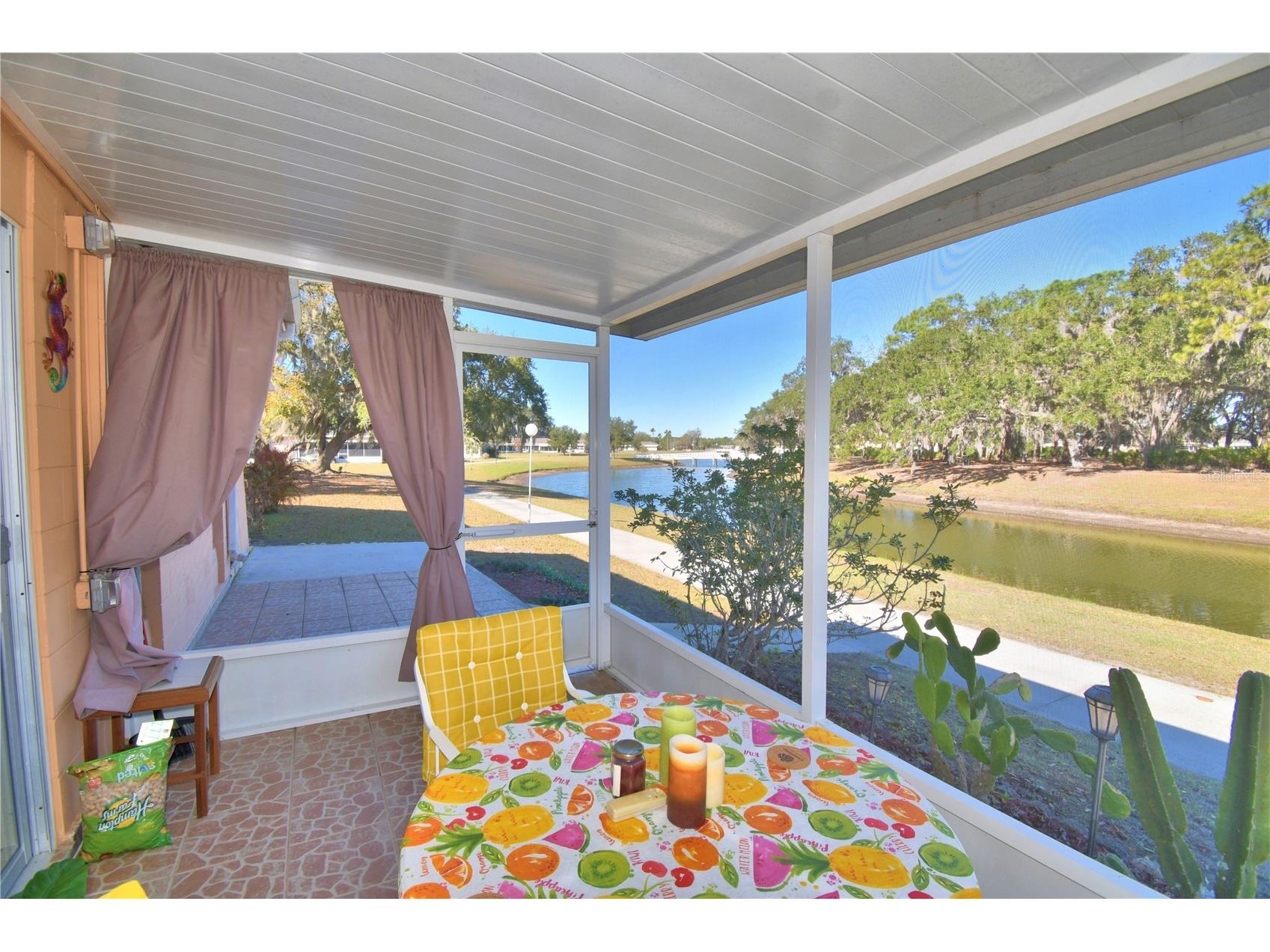 2319 Club Circle Lakeshore FL 33854 - LAKE WALK IN THE WATER P4937951 image25
