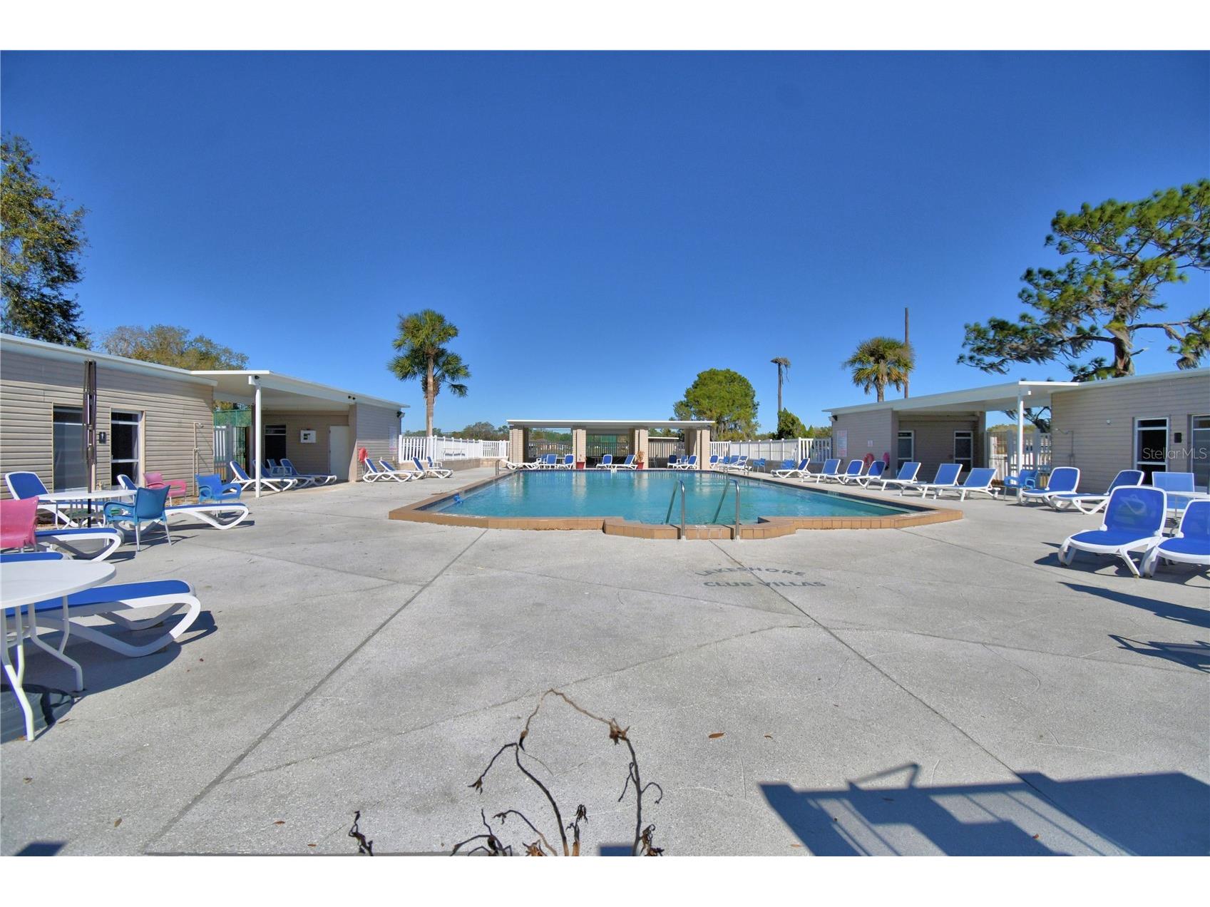 2319 Club Circle Lakeshore FL 33854 - LAKE WALK IN THE WATER P4937951 image45