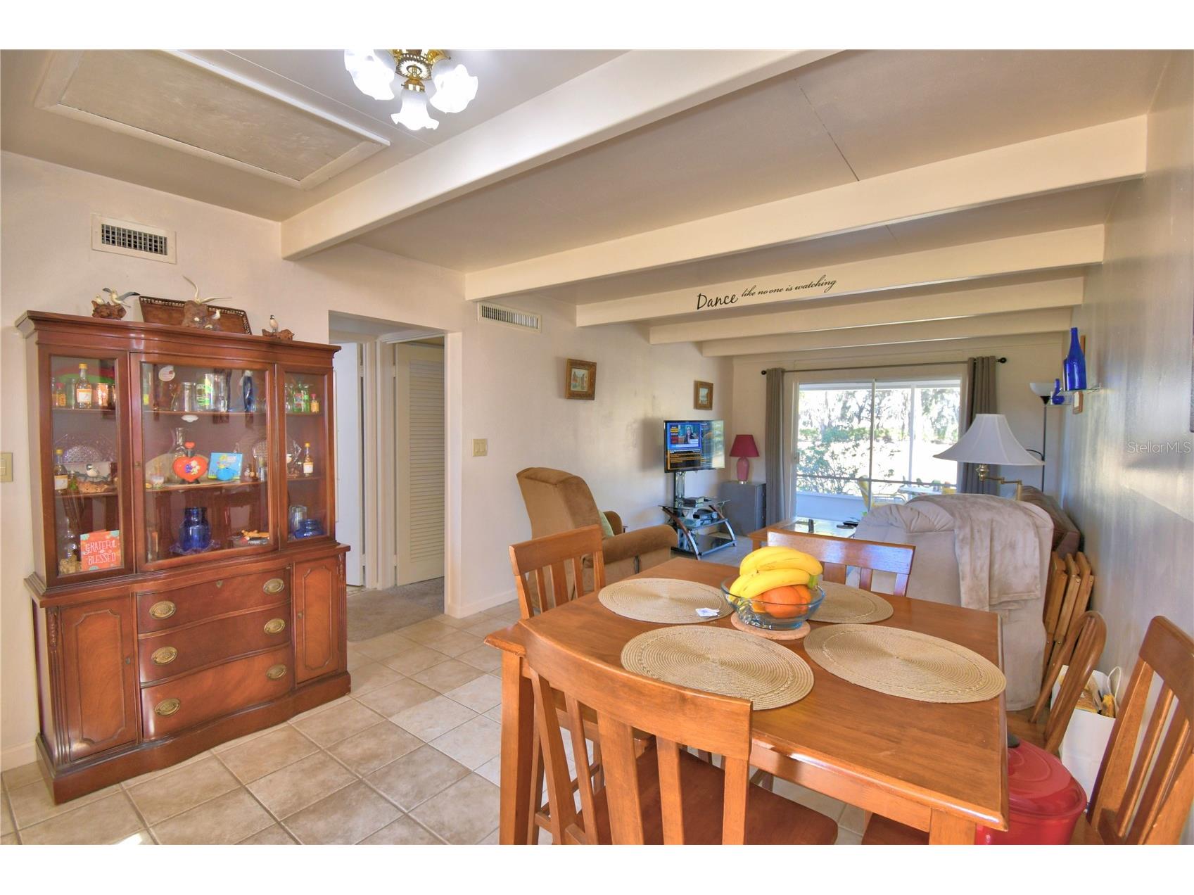 2319 Club Circle Lakeshore FL 33854 - LAKE WALK IN THE WATER P4937951 image7