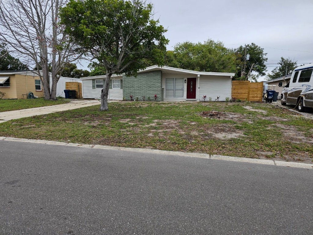 2319 Colgate Avenue Bradenton FL 34207 A4596254 image1