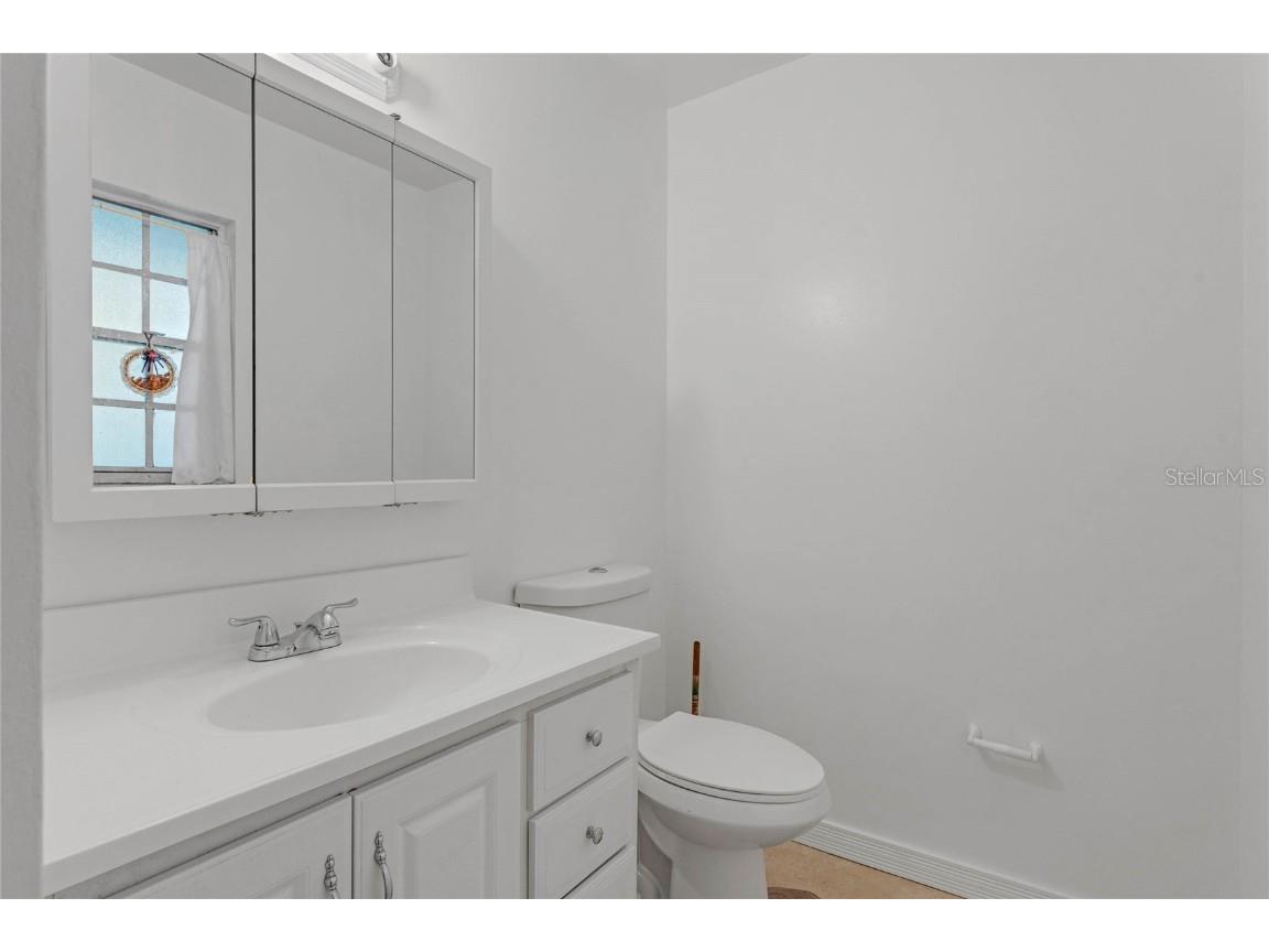 2319 Continental Boulevard Orlando FL 32808 O6358391 image11