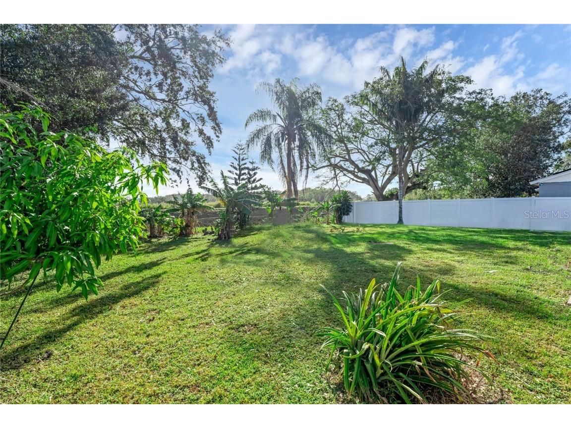 2319 Continental Boulevard Orlando FL 32808 O6358391 image20