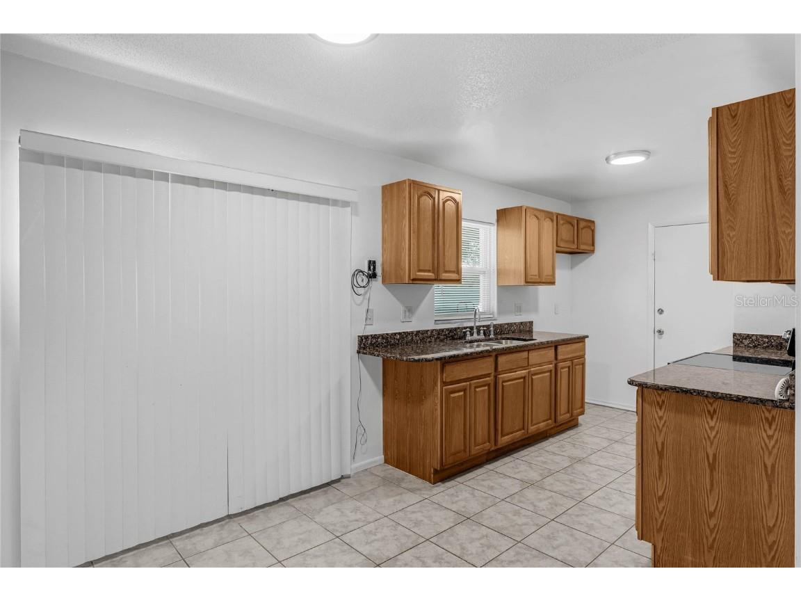 2319 Continental Boulevard Orlando FL 32808 O6358391 image5