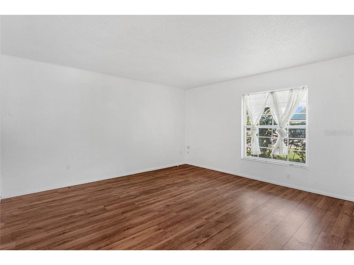 2319 Continental Boulevard Orlando FL 32808 O6358391 image9