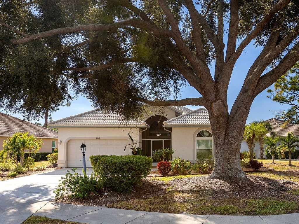 2319 Falcon Trace Lane Nokomis FL 34275 A4673063 image1