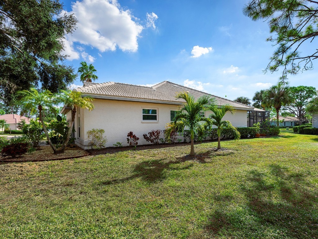 2319 Falcon Trace Lane Nokomis FL 34275 A4673063 image4