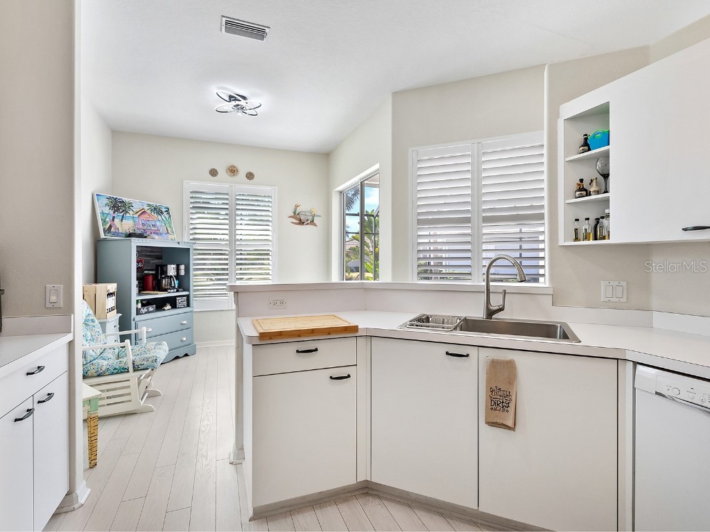 2319 Falcon Trace Lane Nokomis FL 34275 A4673063 image8