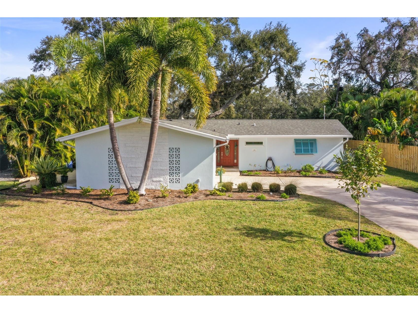 2319 Middlecoff Drive Dunedin FL 34698 TB8467784 image1
