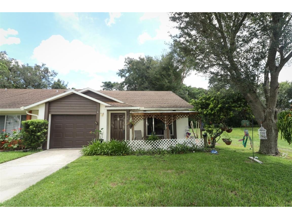 2319 Pear Tree Court Orlando FL 32807 O6138611 image1
