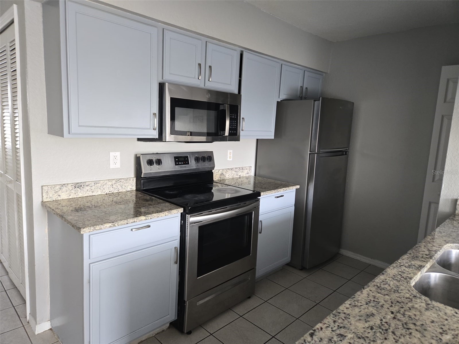 2319 Prime Circle #B Kissimmee FL 34746 R4911058 image6