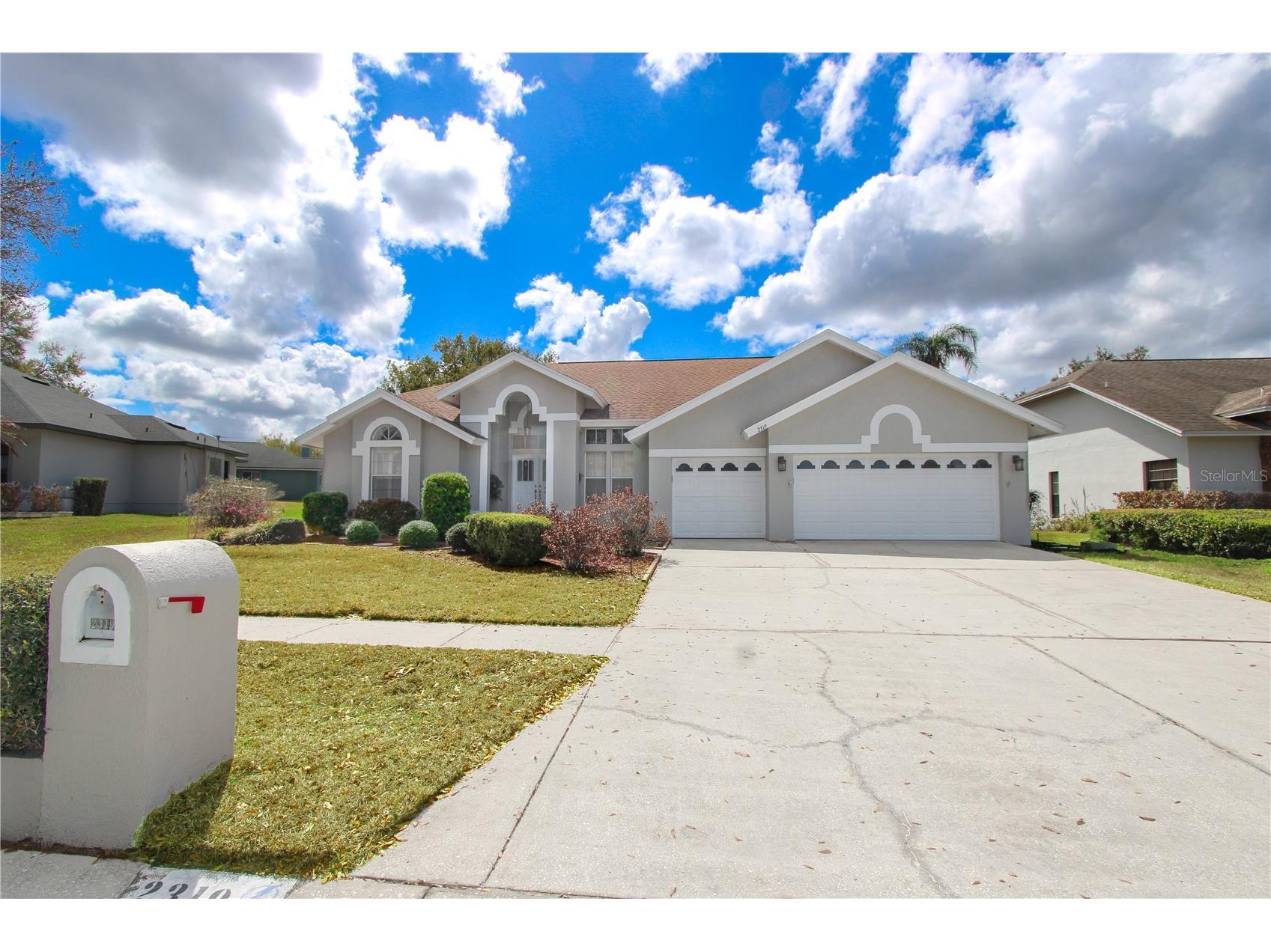 2319 Sunview Avenue Valrico FL 33596 TB8479970 image1