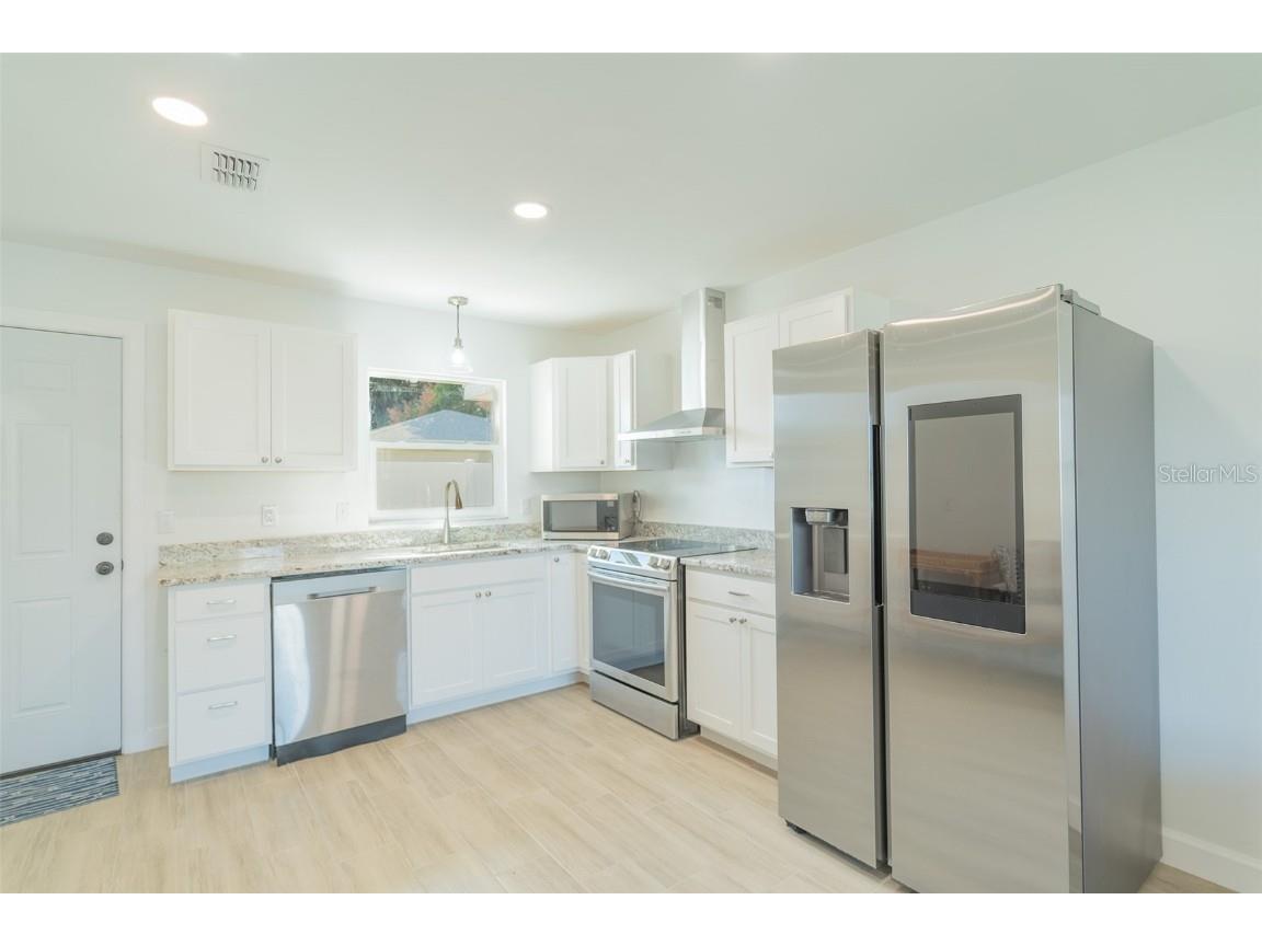 2319 W Cannon Terrace NW #1 Winter Haven FL 33881 - LAKE CANNON L4957545 image5