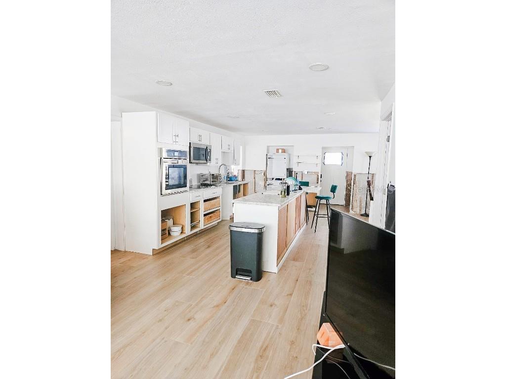 232 84th Avenue NE Saint Petersburg FL 33702 TB8455598 image6